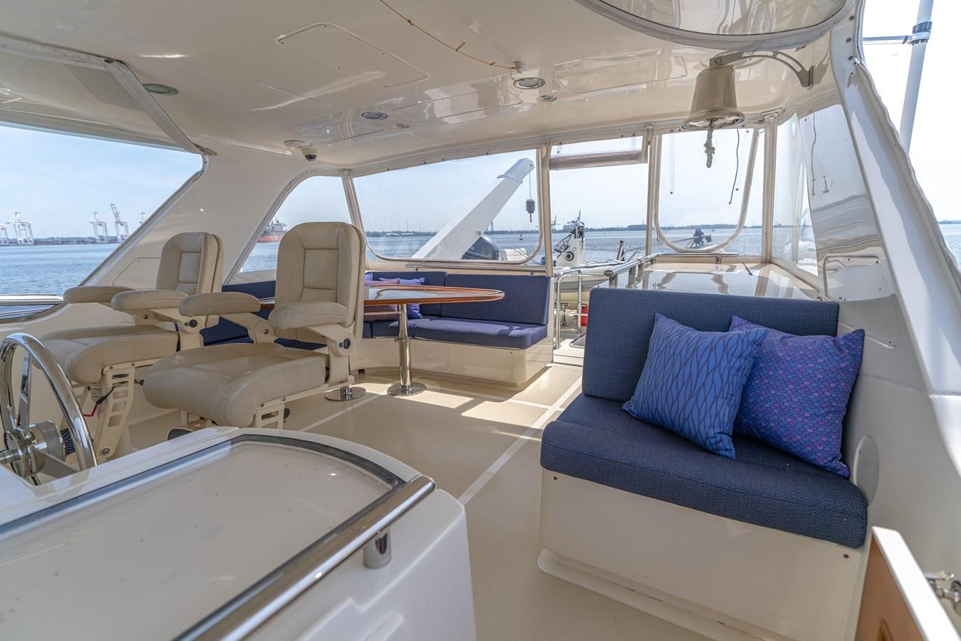 inside of a boat aboard UNDERDOG Yacht for Sale