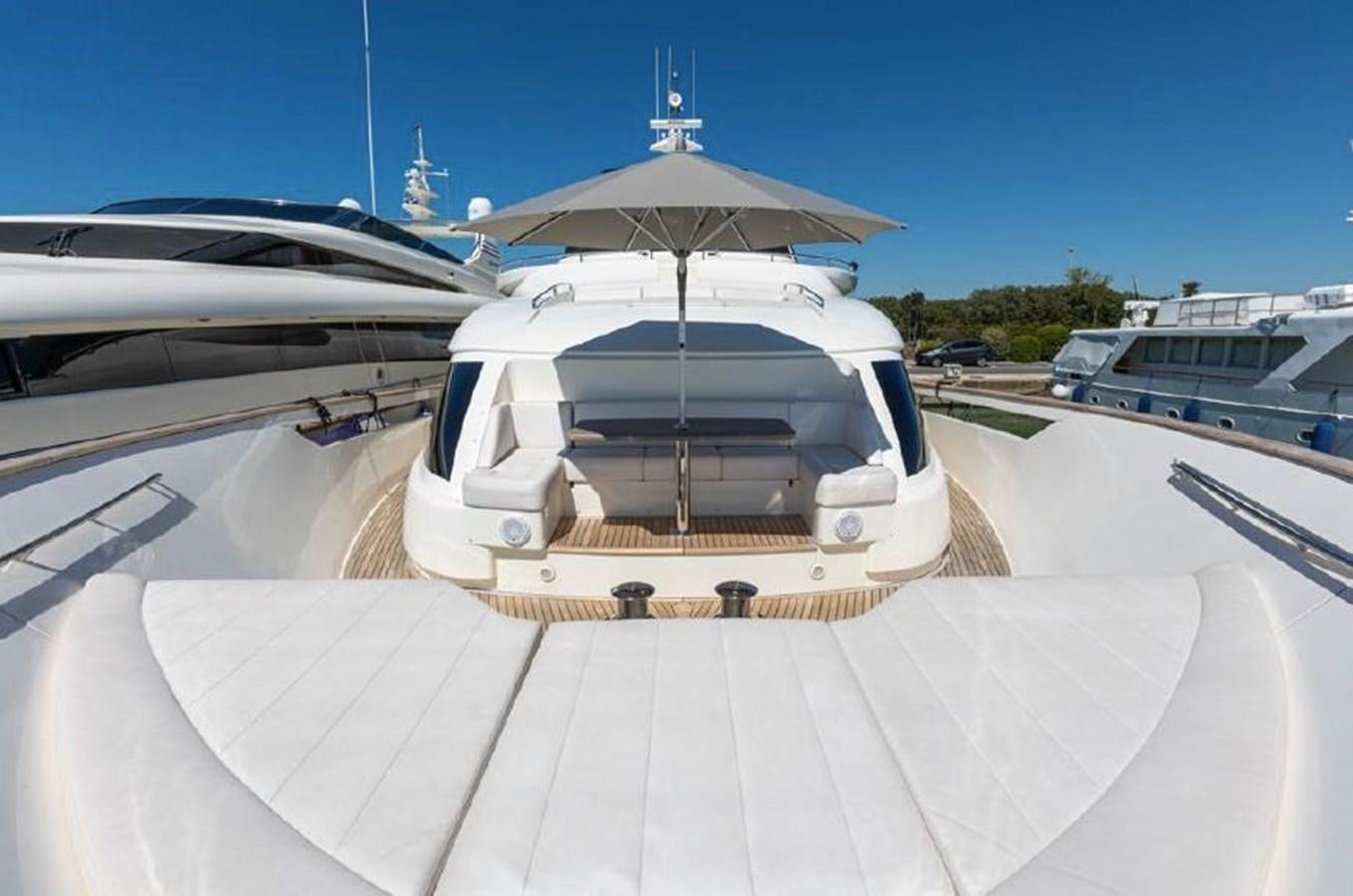 a boat on a boat aboard MIOTU 4 Yacht for Sale