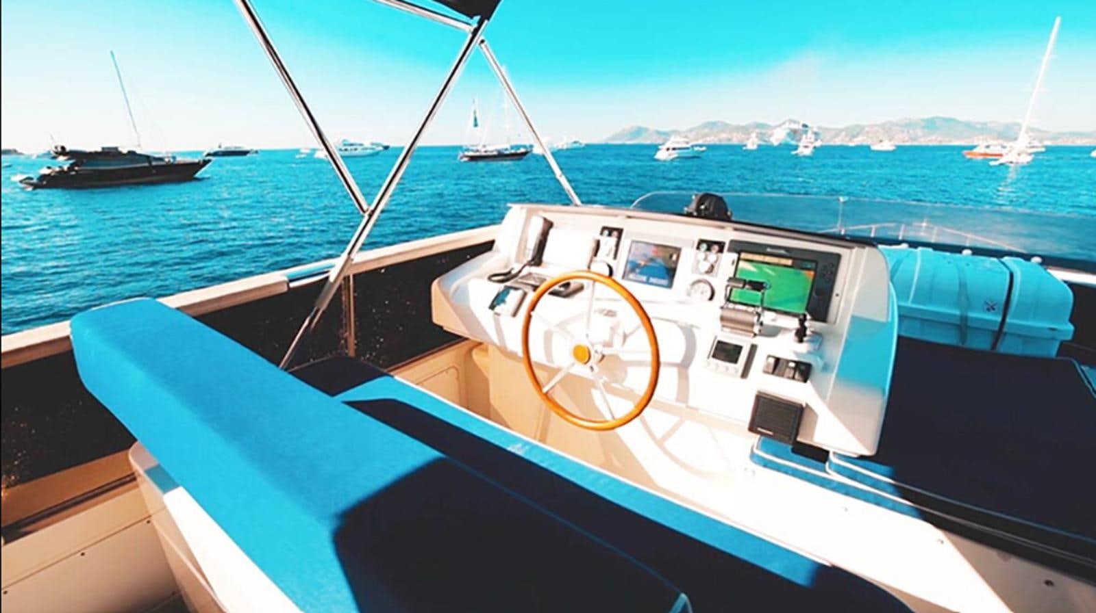 a boat on the water aboard COUACH 3000 FLY Yacht for Sale