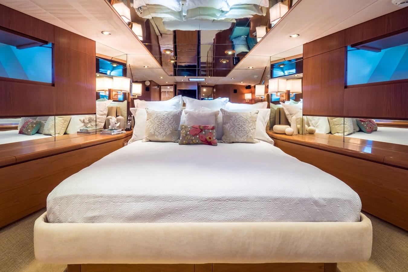 a bed with pillows aboard THANKS BUDS Yacht for Sale