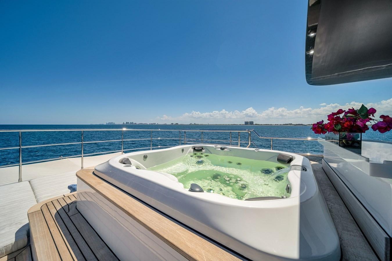 a tub on a boat aboard FAMILYBILT Yacht for Sale