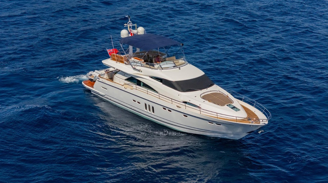 Fairline Squadron 70 - 2010 Yacht For Sale 