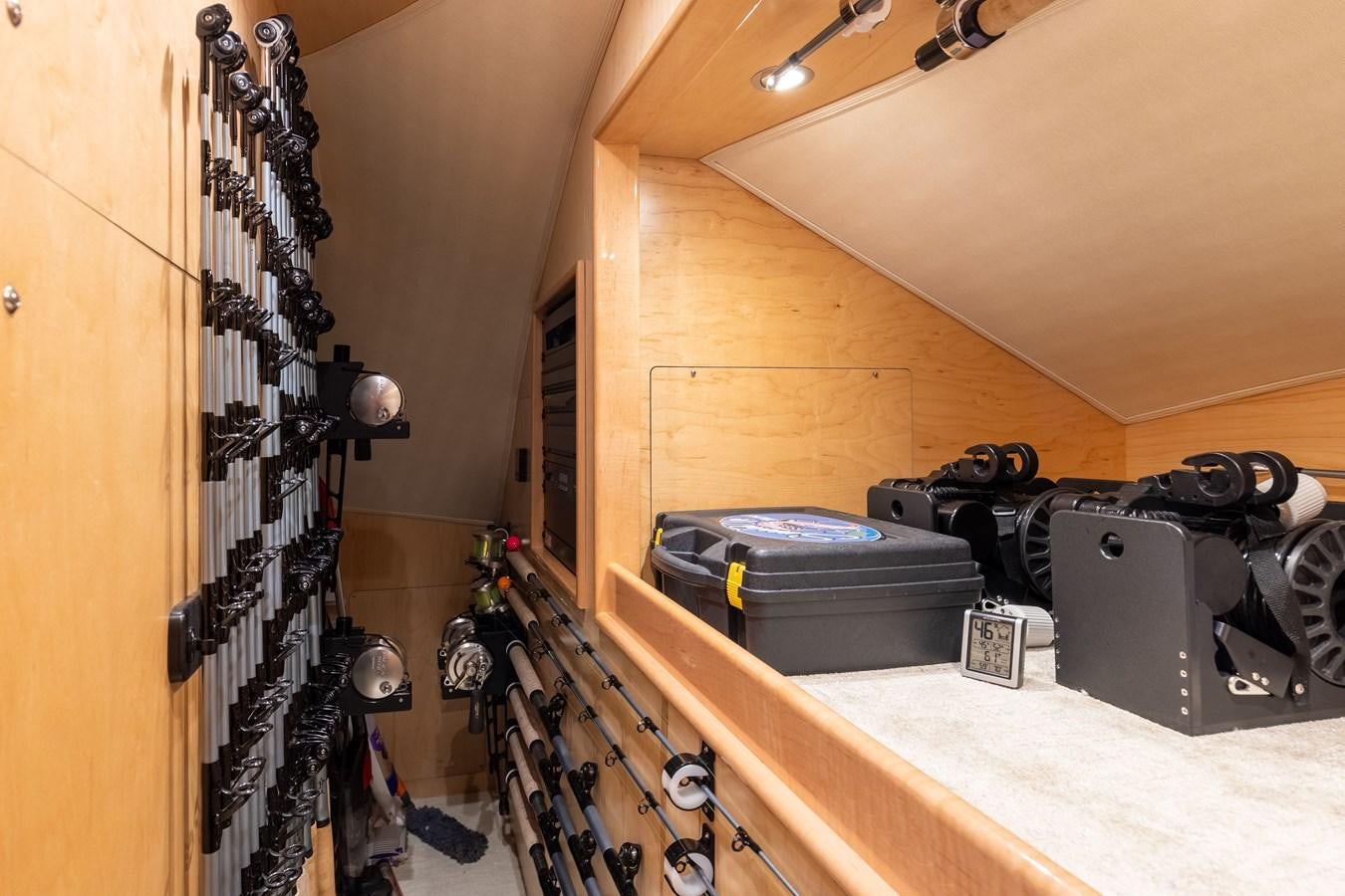 a room with equipment and equipment aboard TEAM HARVEY Yacht for Sale