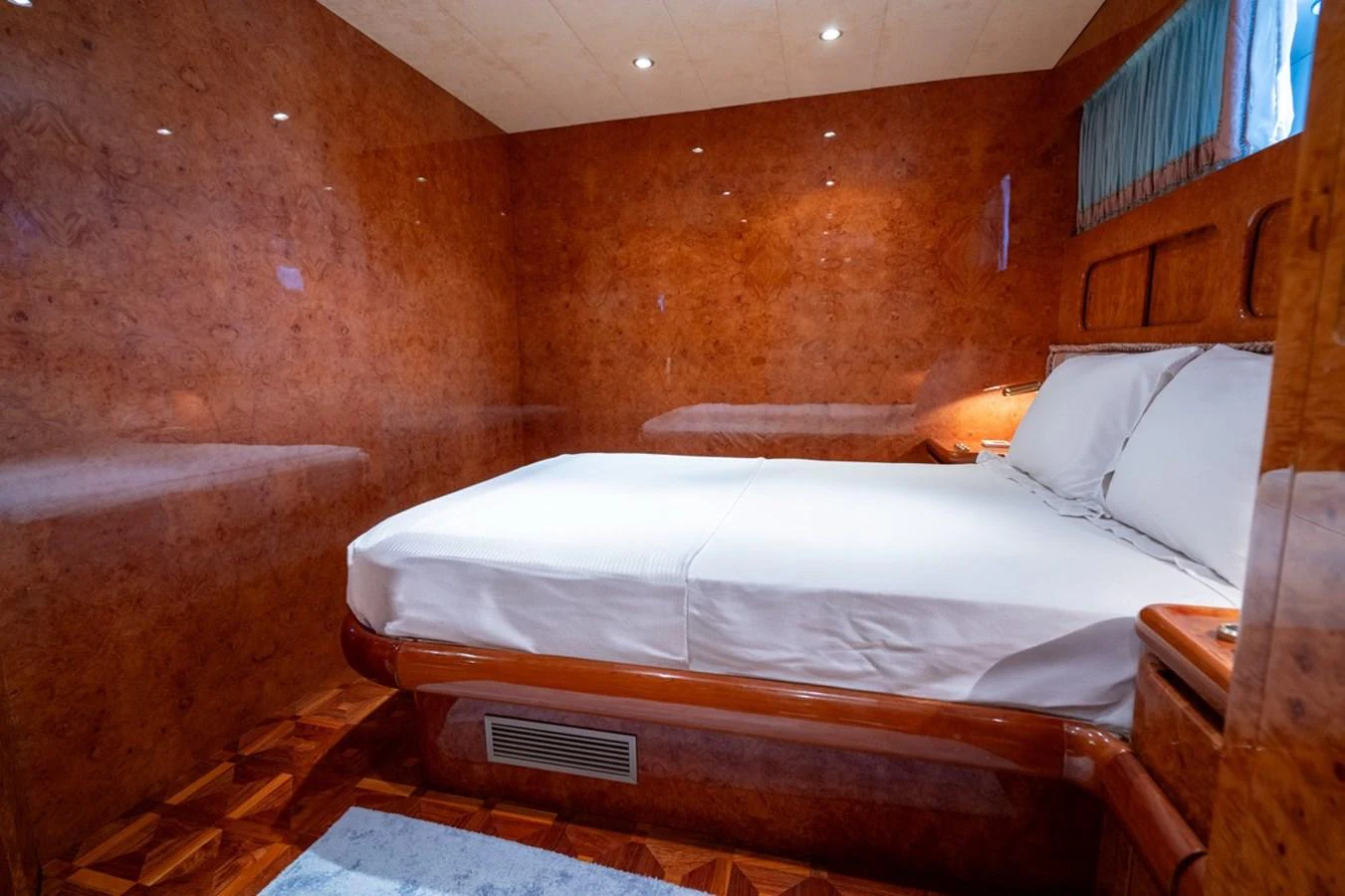 a bed in a room aboard ADMIRAL 27 M Yacht for Sale